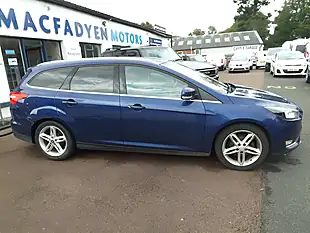 Used 2015 Ford Focus Titanium Blue - Interior and Exterior details 9
