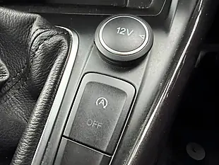 Used 2015 Ford Focus Titanium Blue - Interior and Exterior details 10