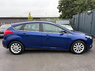 Used 2015 Ford Focus Titanium Blue - Interior and Exterior details 8
