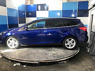 Used 2015 Ford Focus Titanium Deep Impact Blue - Interior and Exterior details 11