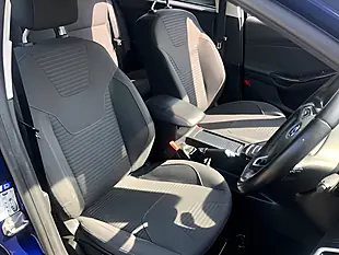 Used 2015 Ford Focus Titanium Deep Impact Blue - Interior and Exterior details 5