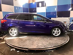 Used 2015 Ford Focus Titanium Deep Impact Blue - Interior and Exterior details 7