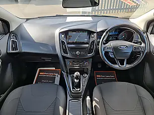 Used 2015 Ford Focus Titanium Frozen White - Interior and Exterior details 10