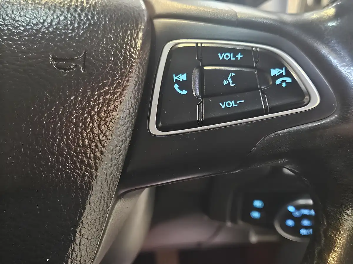 Used 2015 Ford Focus Titanium Grey - Interior and Exterior details 16