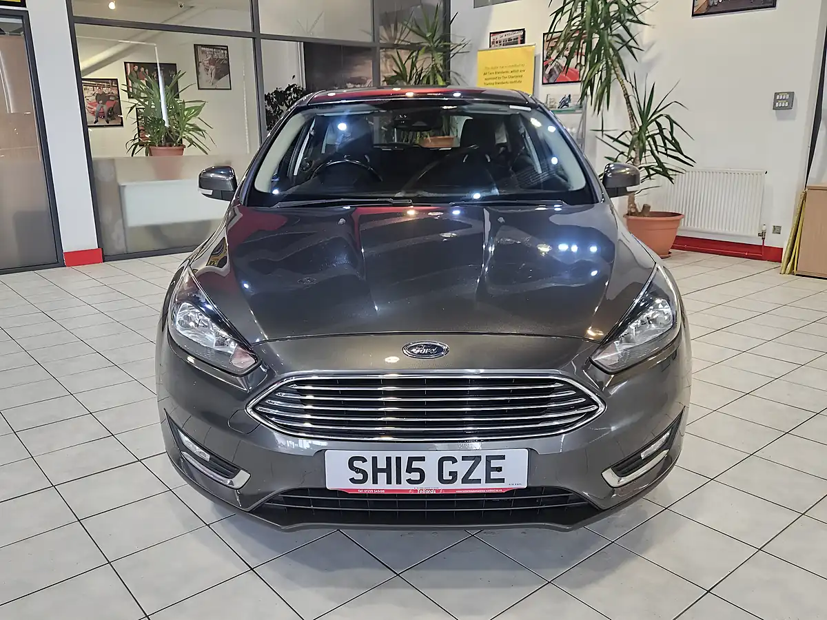 Used 2015 Ford Focus Titanium Grey - Interior and Exterior details 2