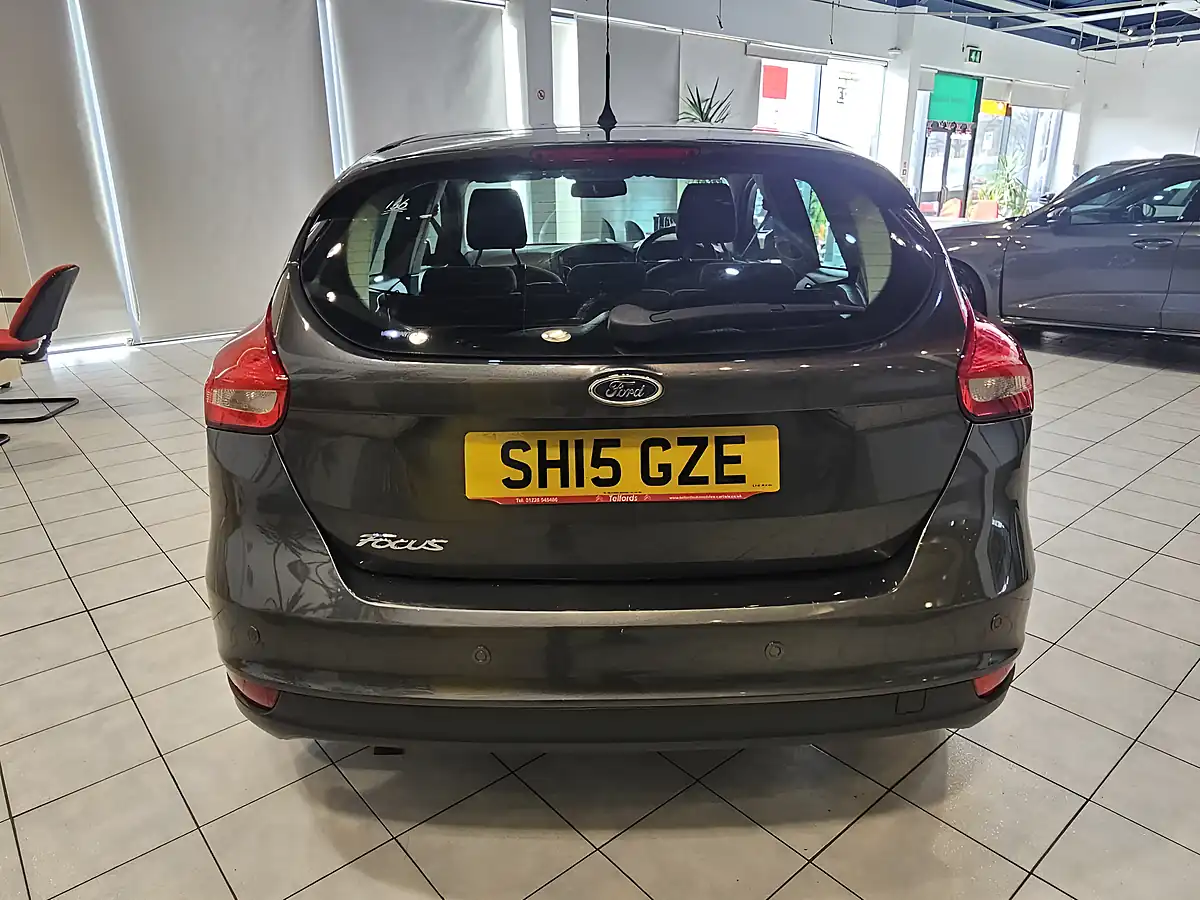 Used 2015 Ford Focus Titanium Grey - Interior and Exterior details 6