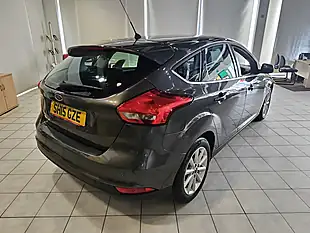 Used 2015 Ford Focus Titanium Grey - Interior and Exterior details 8