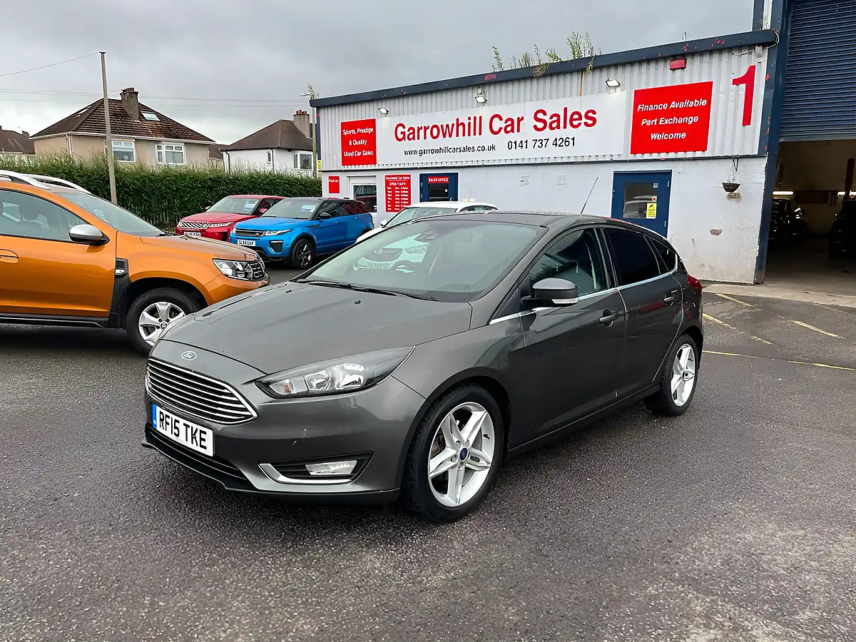 Used 2015 Ford Focus Titanium Grey - Front View