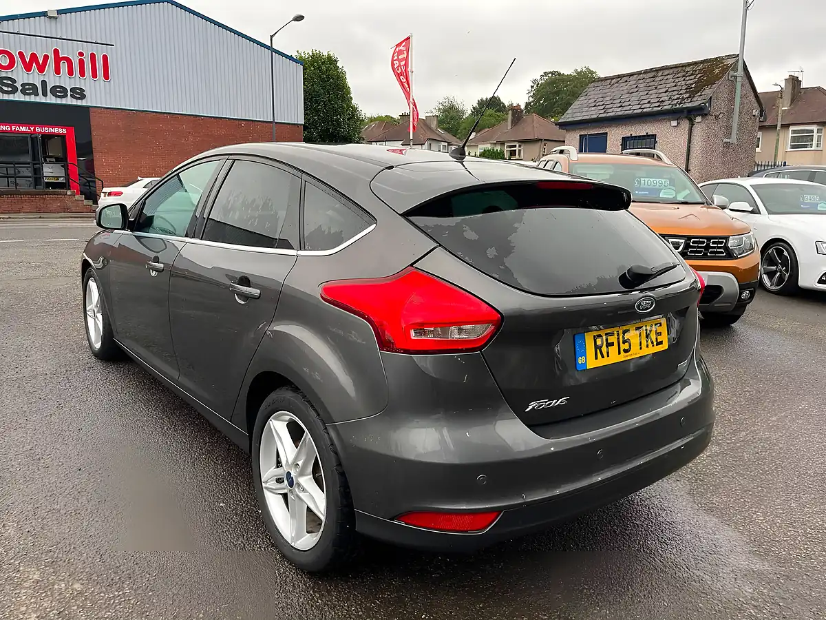 Used 2015 Ford Focus Titanium Grey - Interior and Exterior details 8
