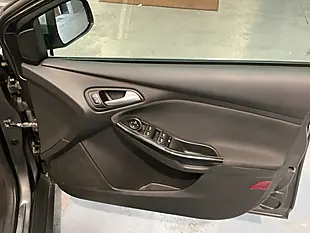 Used 2015 Ford Focus Titanium Grey - Interior and Exterior details 16