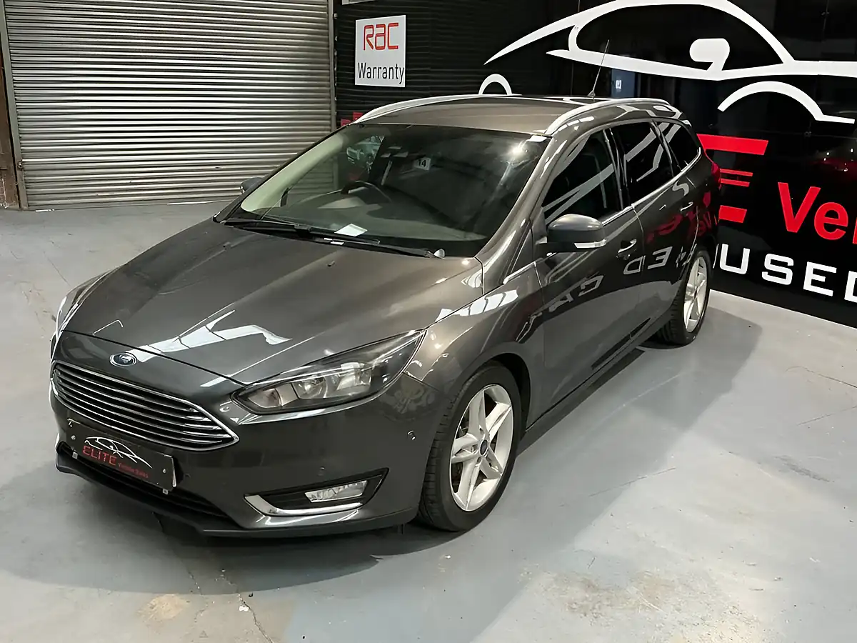 Used 2015 Ford Focus Titanium Grey - Interior and Exterior details 3