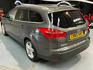 Used 2015 Ford Focus Titanium Grey - Interior and Exterior details 8