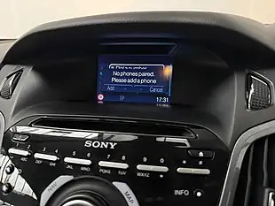 Used 2015 Ford Focus Titanium Navigator White - Interior and Exterior details 12