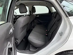 Used 2015 Ford Focus Titanium Navigator White - Interior and Exterior details 9