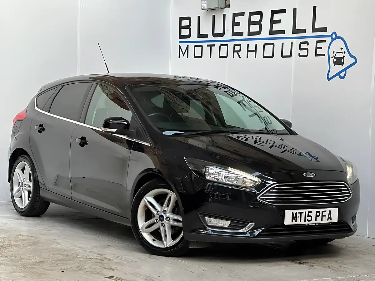 Used 2015 Ford Focus Titanium Panther Black - Front View
