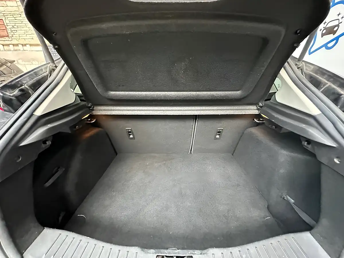 Used 2015 Ford Focus Titanium Panther Black - Interior and Exterior details 19