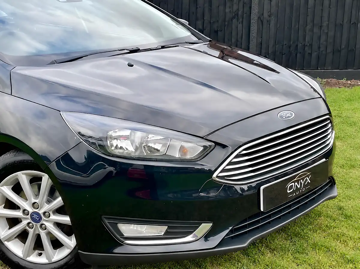 Used 2015 Ford Focus Titanium Panther Black - Interior and Exterior details 3