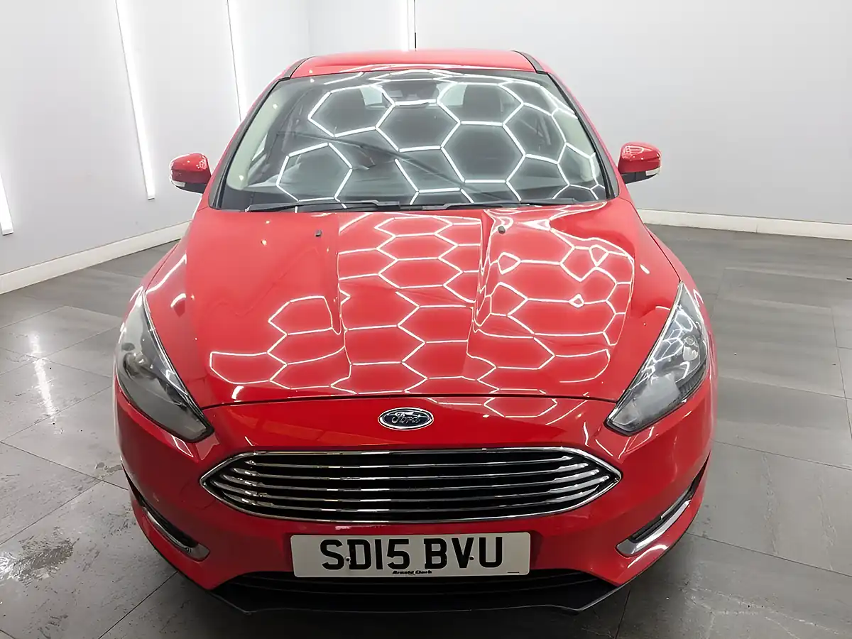 Used 2015 Ford Focus Titanium Red - Interior and Exterior details 2