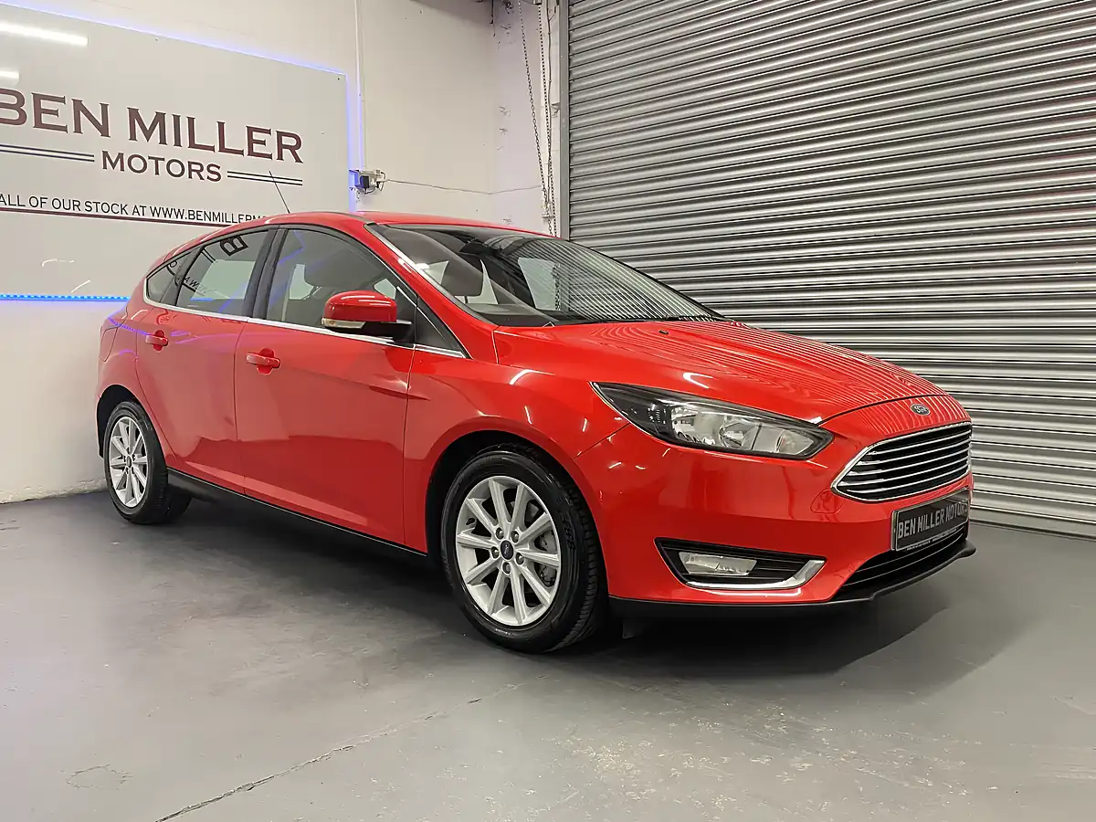 Used 2015 Ford Focus Titanium Red - Front View