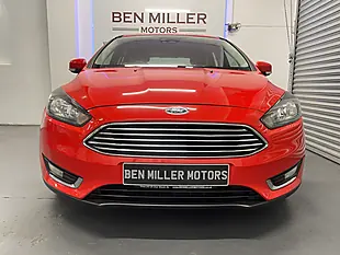 Used 2015 Ford Focus Titanium Red - Interior and Exterior details 10