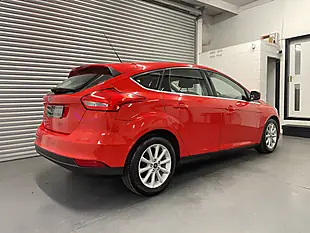 Used 2015 Ford Focus Titanium Red - Interior and Exterior details 8