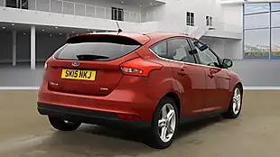 Used 2015 Ford Focus Titanium Red - Interior and Exterior details 4