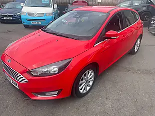 Used 2015 Ford Focus Titanium Red - Interior and Exterior details 7
