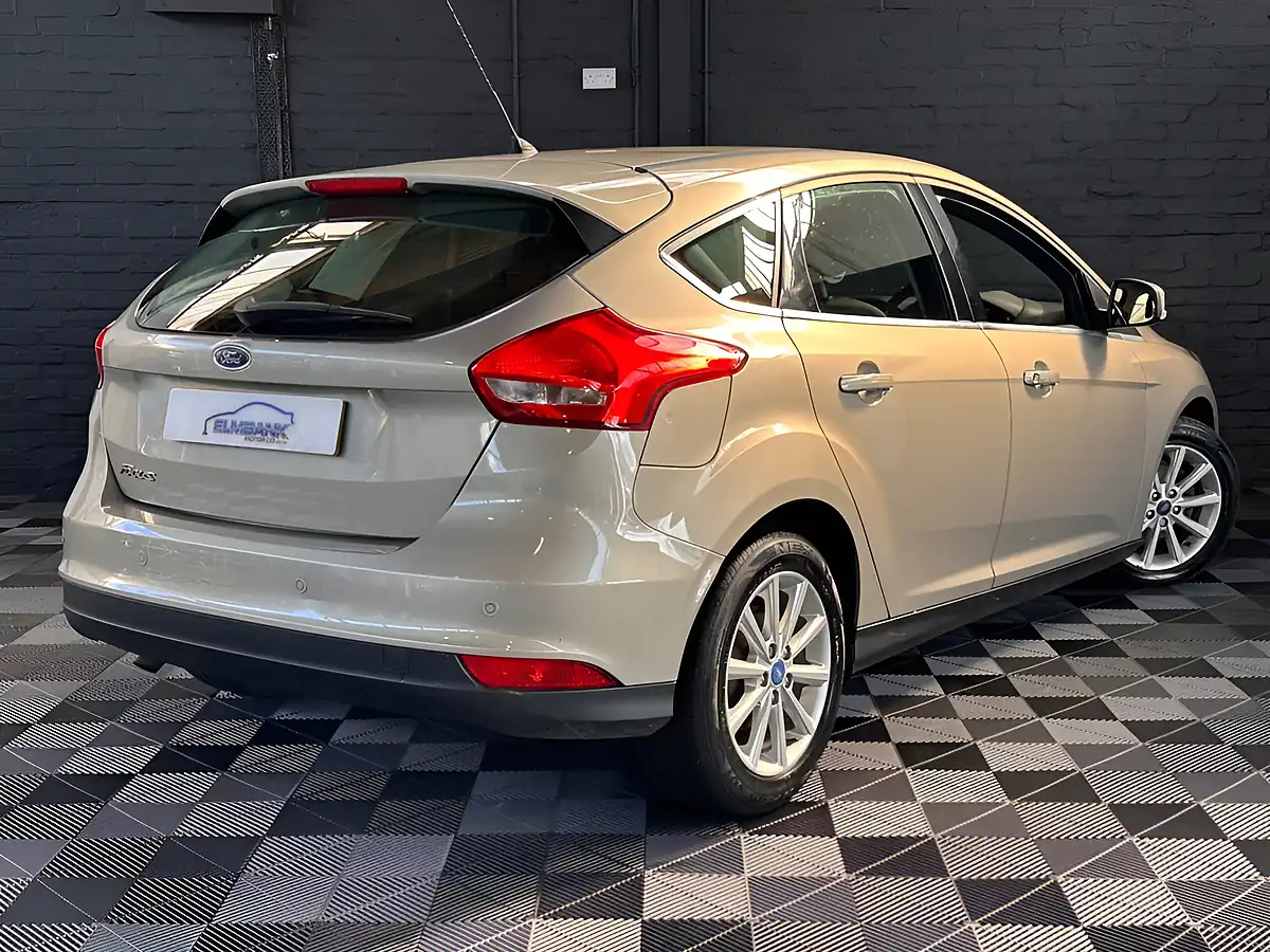 Used 2015 Ford Focus Titanium Silver - Interior and Exterior details 13