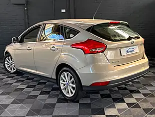 Used 2015 Ford Focus Titanium Silver - Interior and Exterior details 19