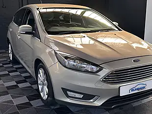 Used 2015 Ford Focus Titanium Silver - Interior and Exterior details 9