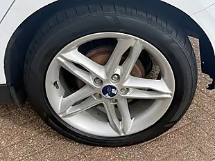 Used 2015 Ford Focus Titanium White - Interior and Exterior details 5