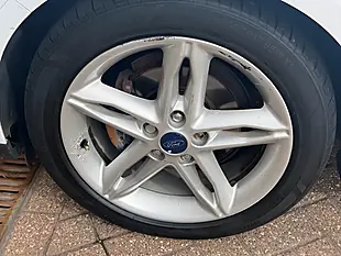 Used 2015 Ford Focus Titanium White - Interior and Exterior details 6