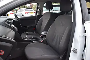 Used 2015 Ford Focus Titanium White - Interior and Exterior details 14