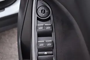 Used 2015 Ford Focus Titanium White - Interior and Exterior details 19