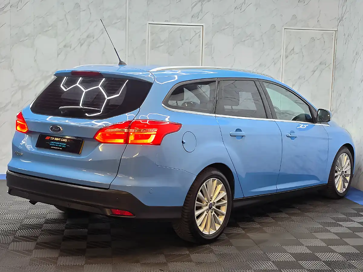 Used 2015 Ford Focus Titanium X Blue - Interior and Exterior details 9