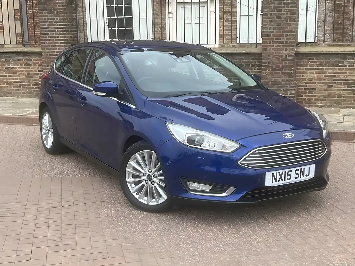 Used 2015 Ford Focus Titanium X Blue - Front View