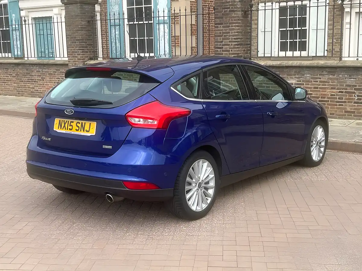 Used 2015 Ford Focus Titanium X Blue - Interior and Exterior details 19