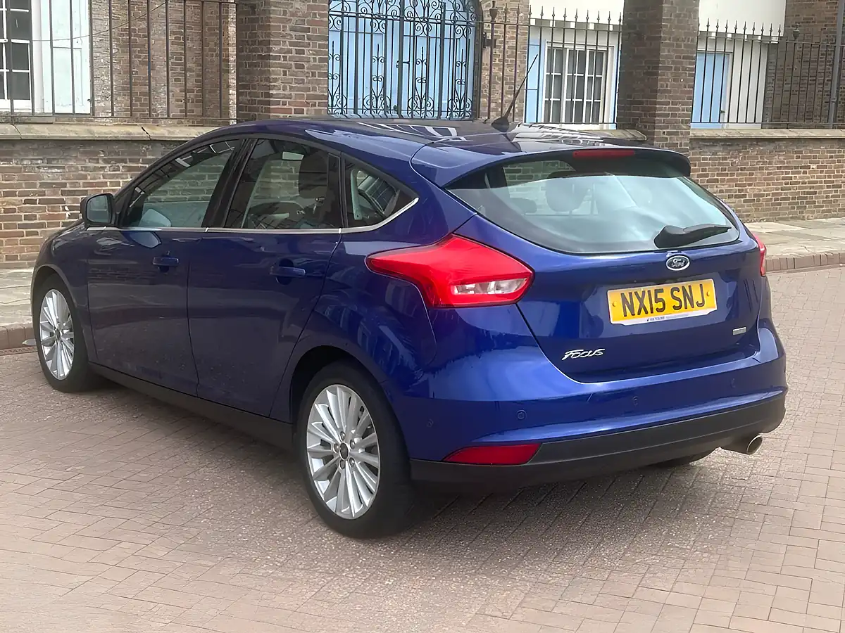 Used 2015 Ford Focus Titanium X Blue - Interior and Exterior details 20