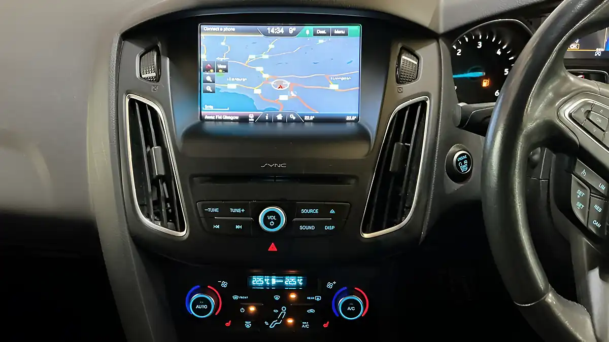 Used 2015 Ford Focus Titanium X Blue - Interior and Exterior details 10