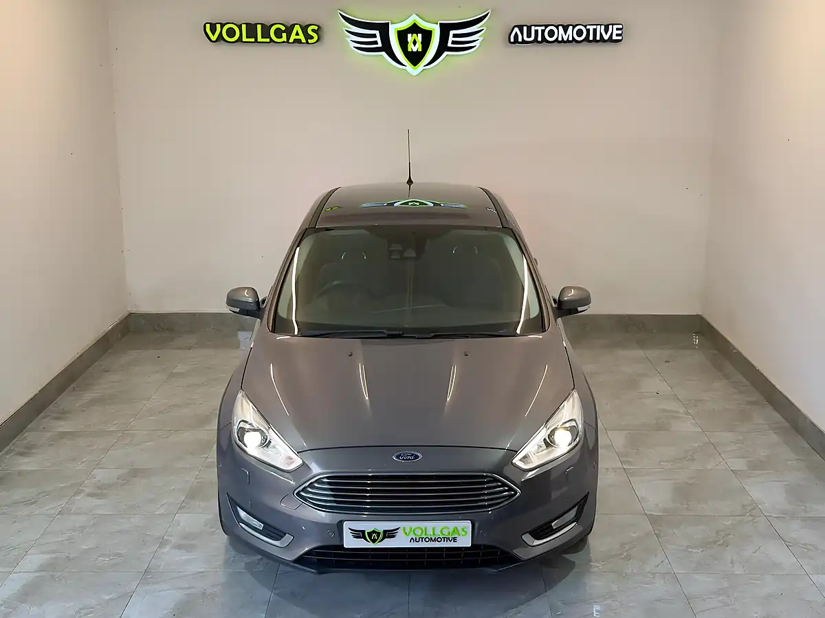Used 2015 Ford Focus Titanium X Brown - Interior and Exterior details 2