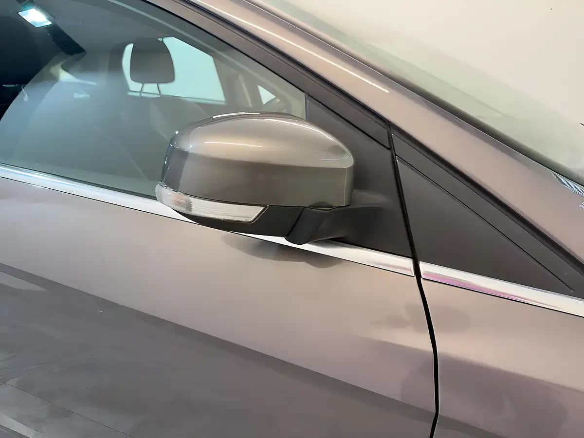 Used 2015 Ford Focus Titanium X Brown - Interior and Exterior details 20