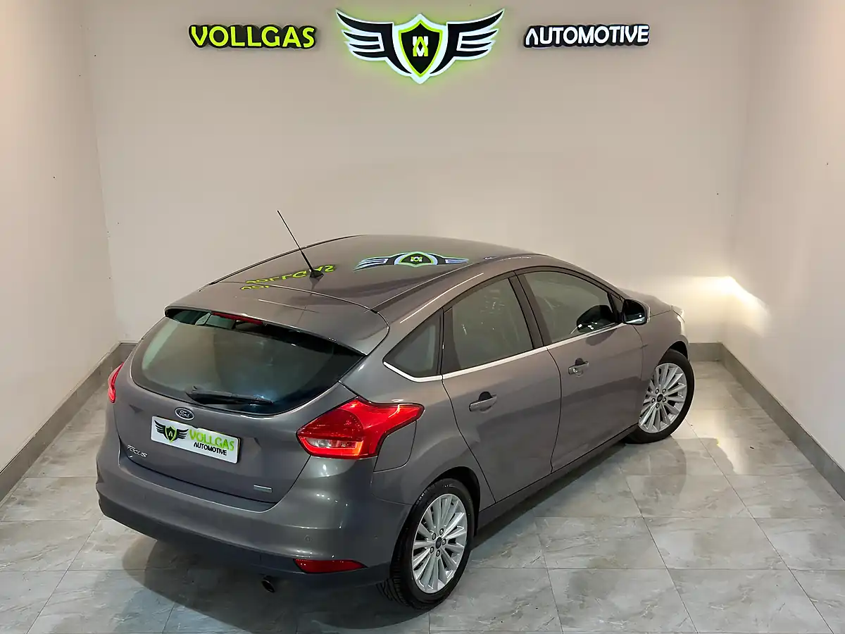Used 2015 Ford Focus Titanium X Brown - Interior and Exterior details 6