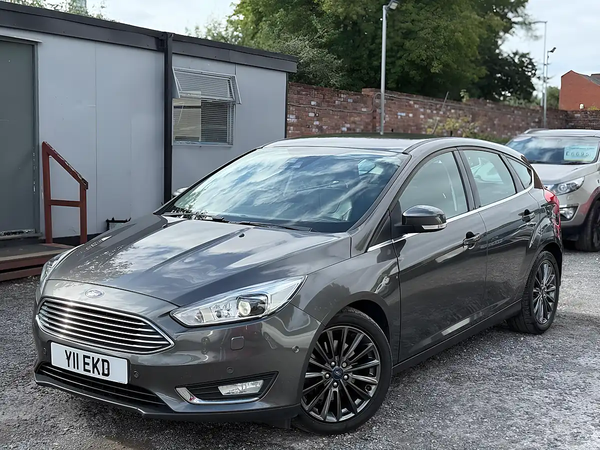 Used 2015 Ford Focus Titanium X Grey - Interior and Exterior details 3