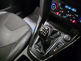 Used 2015 Ford Focus Titanium X Grey - Interior and Exterior details 15