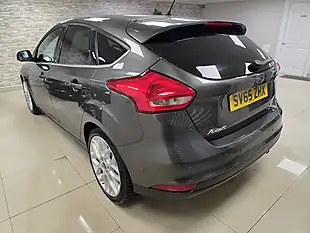 Used 2015 Ford Focus Titanium X Grey - Interior and Exterior details 4