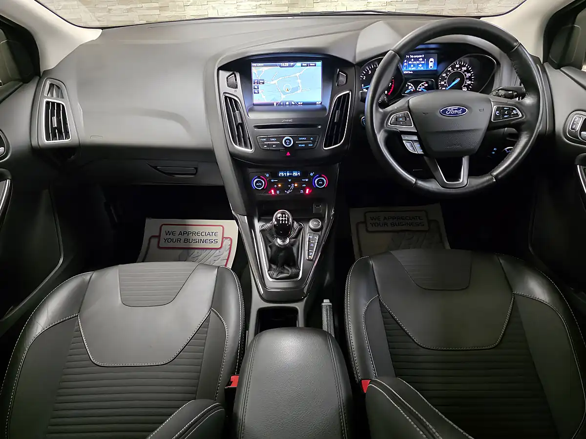 Used 2015 Ford Focus Titanium X Grey - Interior and Exterior details 8