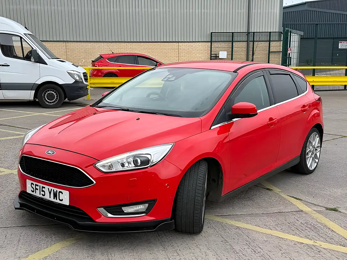 Used 2015 Ford Focus Titanium X Red - Interior and Exterior details 6