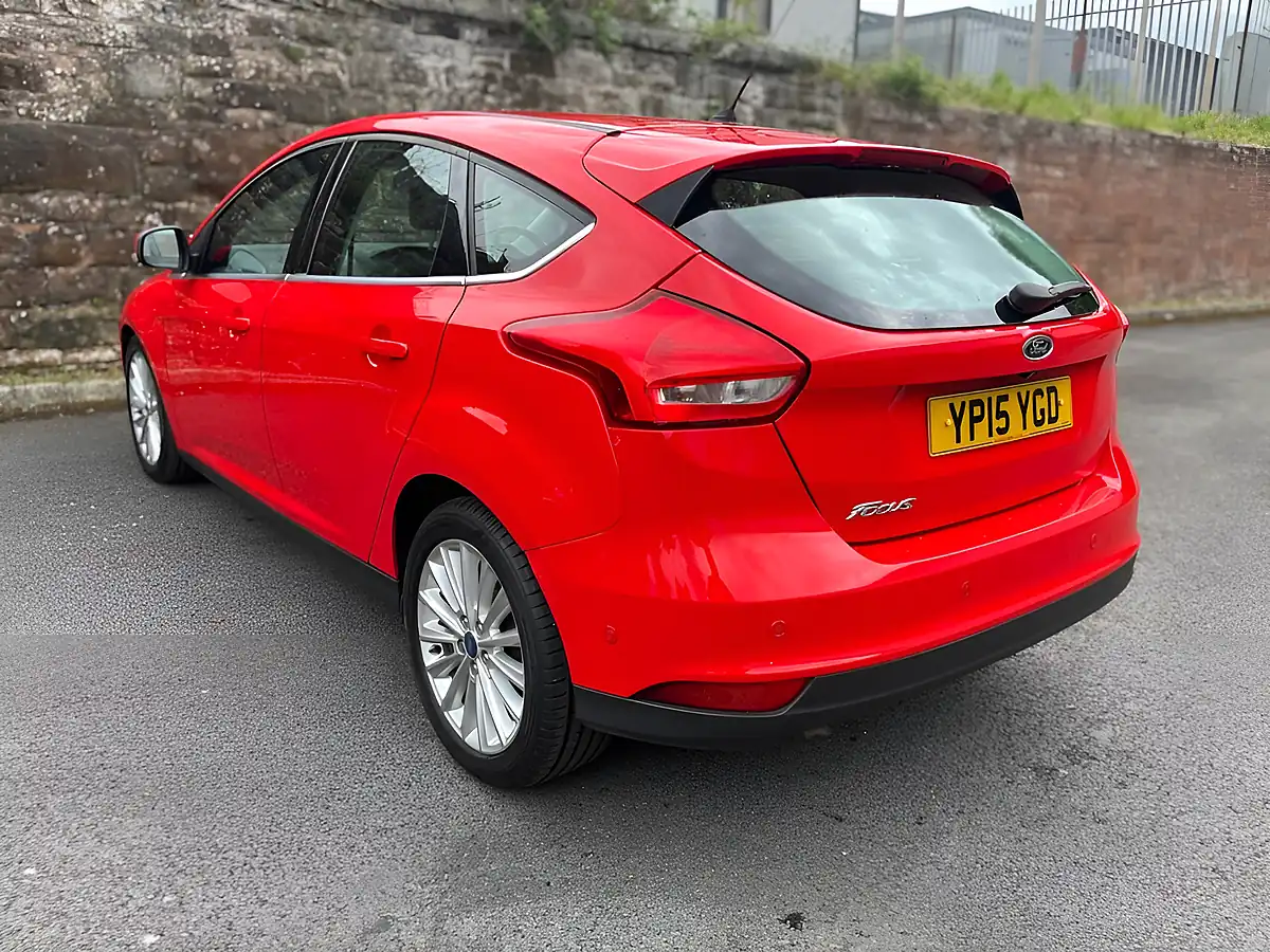 Used 2015 Ford Focus Titanium X Red - Interior and Exterior details 9