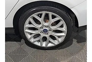 Used 2015 Ford Focus Titanium X White - Interior and Exterior details 11