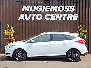 Used 2015 Ford Focus Titanium X White - Interior and Exterior details 4